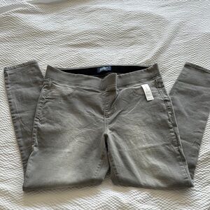 Old Navy Gray Rockstar mid rise Jeggings with Slim Fit and Versatile Style